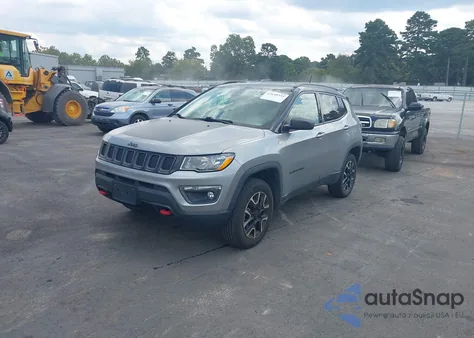 2020 Jeep Compass Trailhawk 4X4 z USA, uszkodzony, nr VIN 3C4NJDDB1LT208188